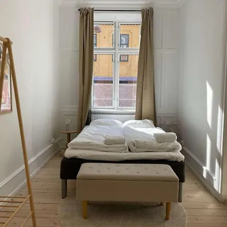 Apartment The Royale Retreat With 5 Bedrooms *