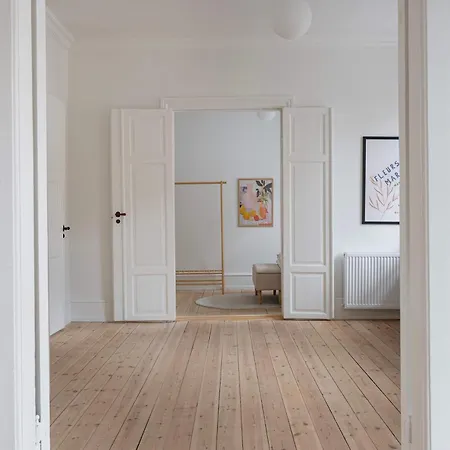 The Royale Retreat With 5 Bedrooms Διαμέρισμα *